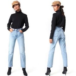 Levi’s 501 Original Fit Jeans in Lovefool 💫